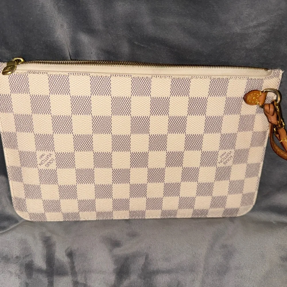 LOUIS VUITTON POUCHETTE DAMIER AZURE - Picture 5 of 12